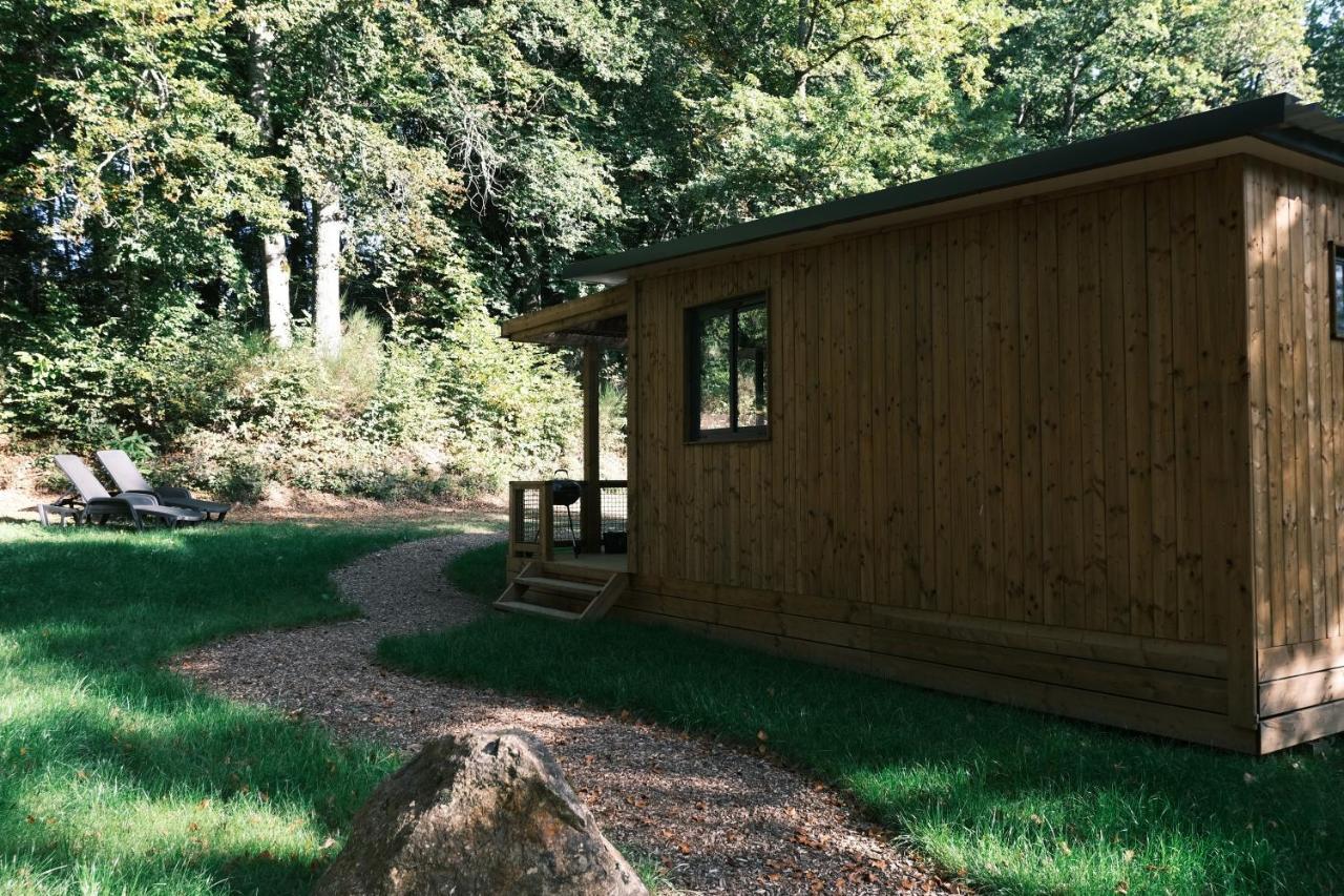 Lodge Avec Spa Privatif - Foret Et Lac Liginiac Luaran gambar